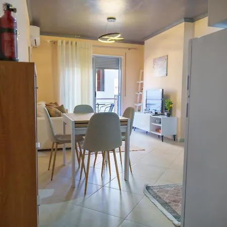 Sparrow Cozy Retreat * Tirana